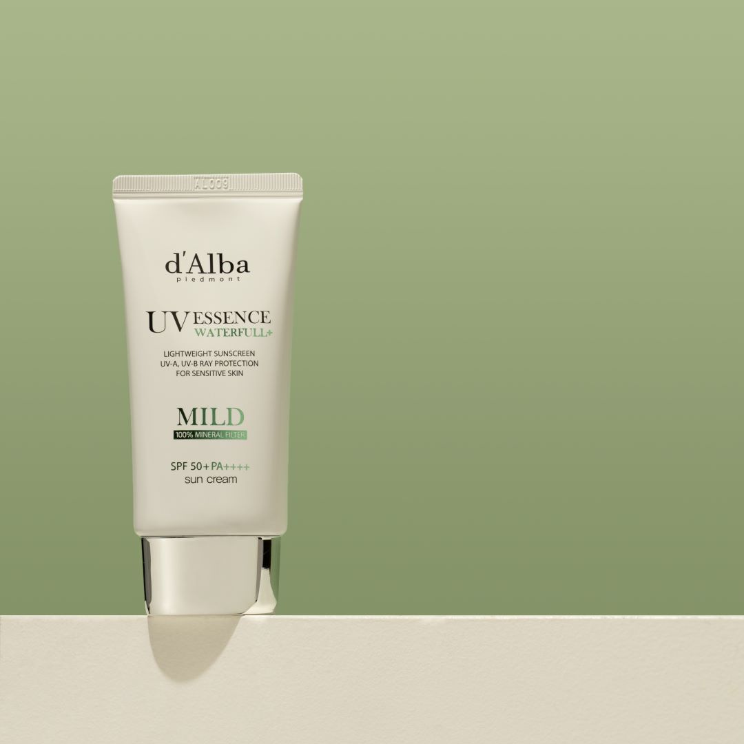 D'Alba Waterfull Mild Sunscreen 50ml - Glowii Beauty