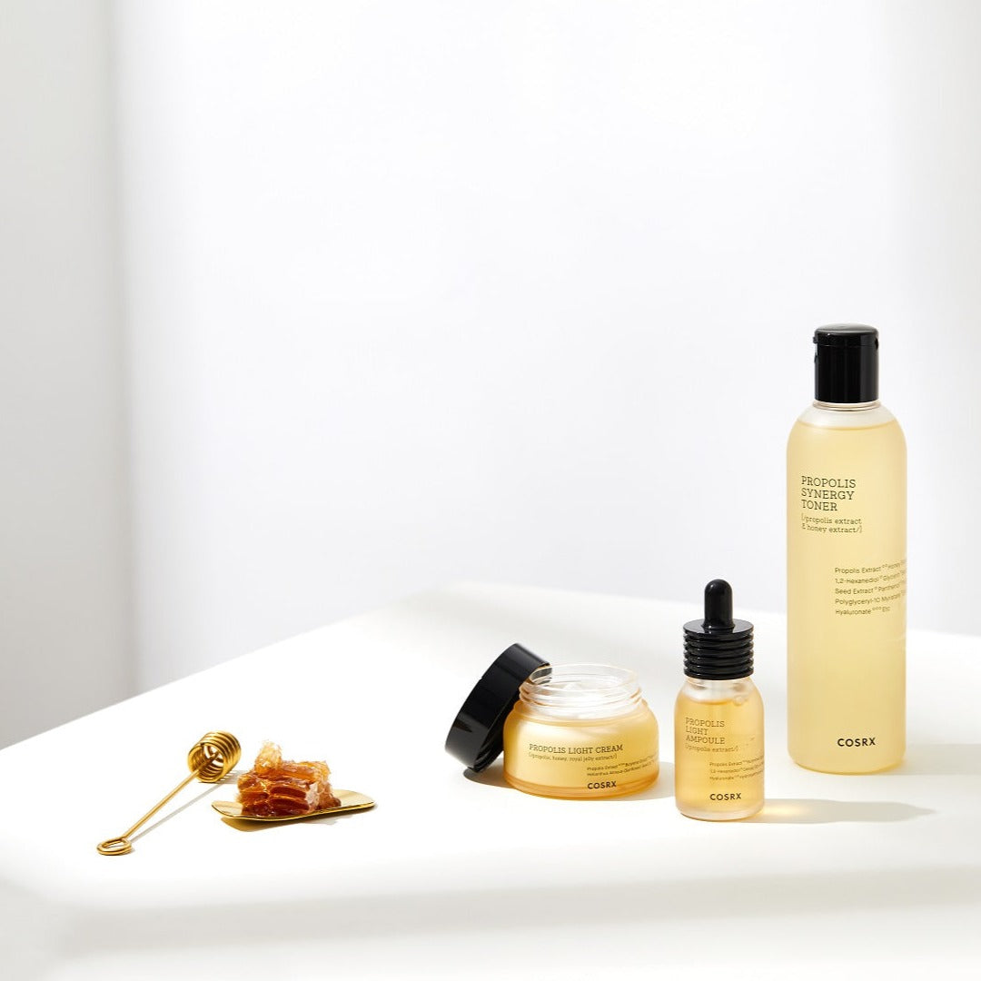 COSRXFull Fit Propolis Light Cream 65ml - Glowii Beauty