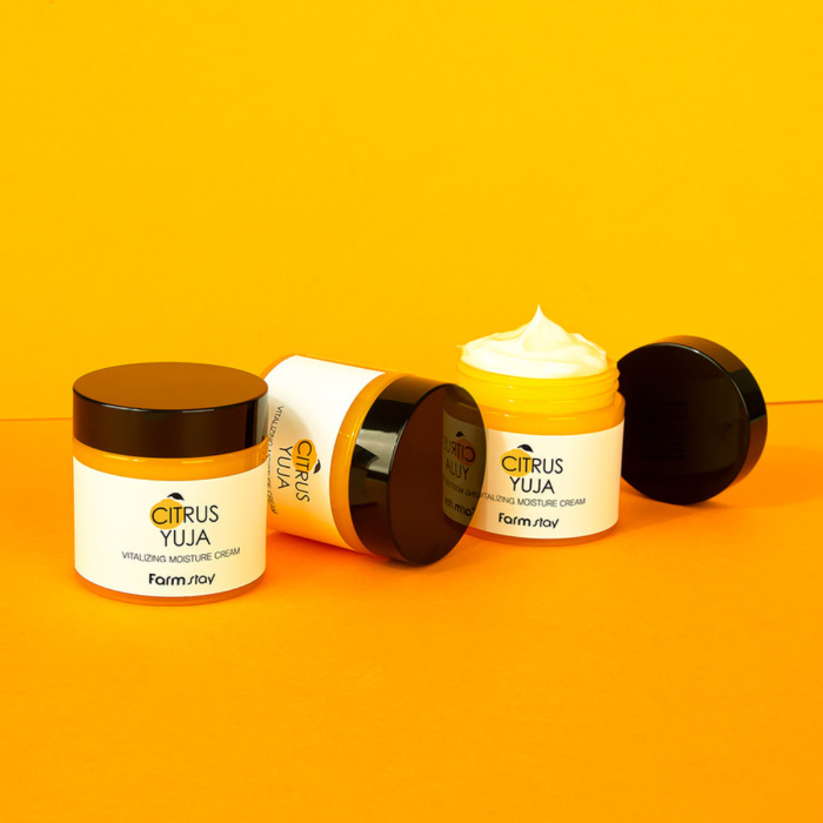 Farmstay Citrus Yuja Vitalizing Moisture Cream 80g - Glowii Beauty