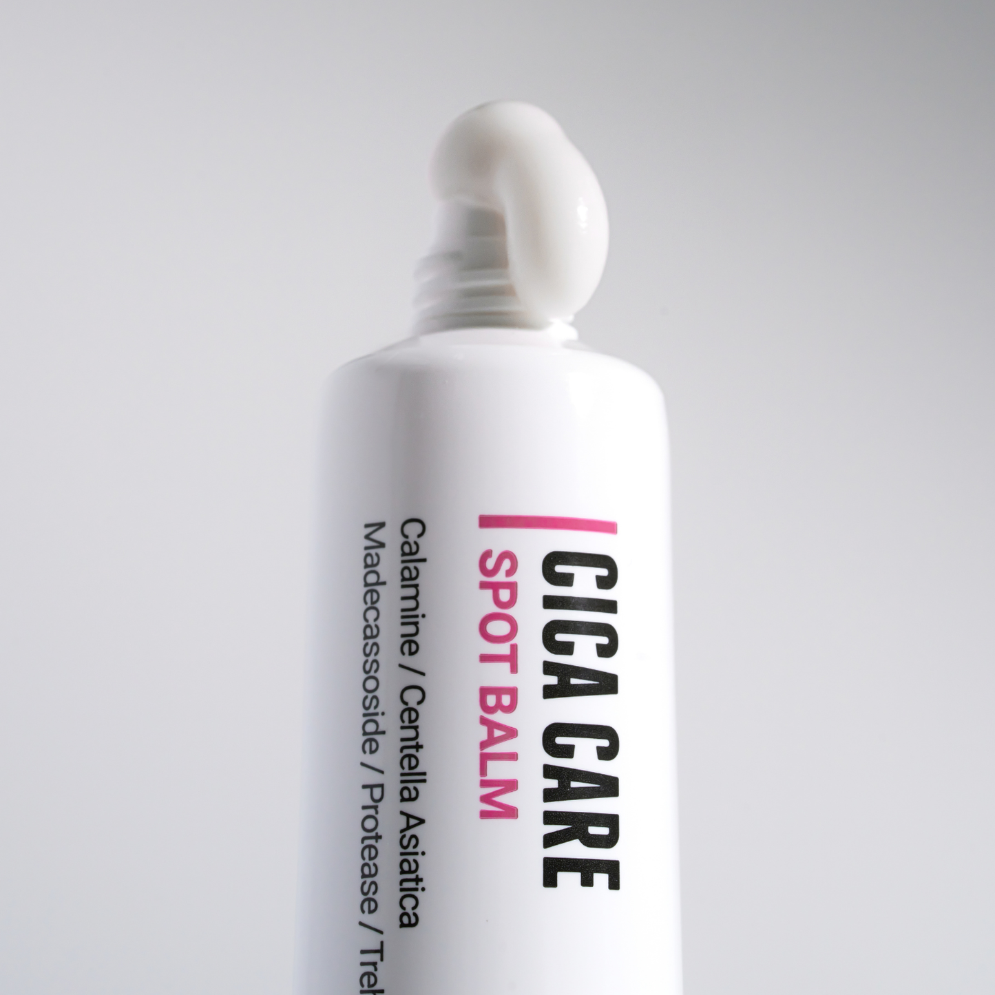 Rovectin Cica Care Spot Balm 40ml face moisturizer tube with soothing skincare formula on a white background.