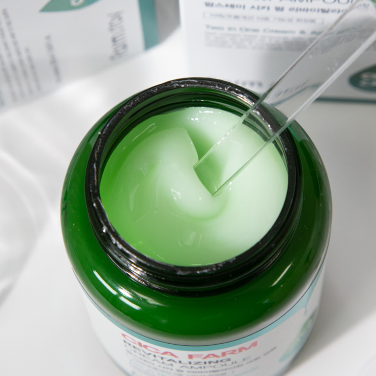 Farmstay Cica Farm Revitalizing Cream Ampoule 250ml - Glowii Beauty