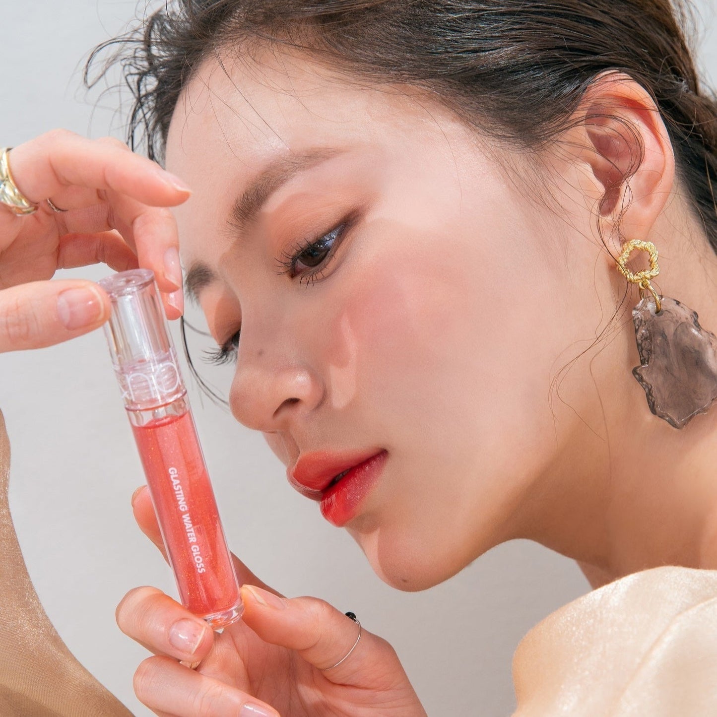 Rom&ndGlasting Water Gloss (3 Colours) - Glowii Beauty