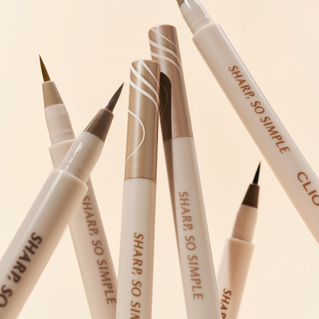 Clio Sharp So Simple Shade Brush Liner (3 Colours) - Glowii Beauty