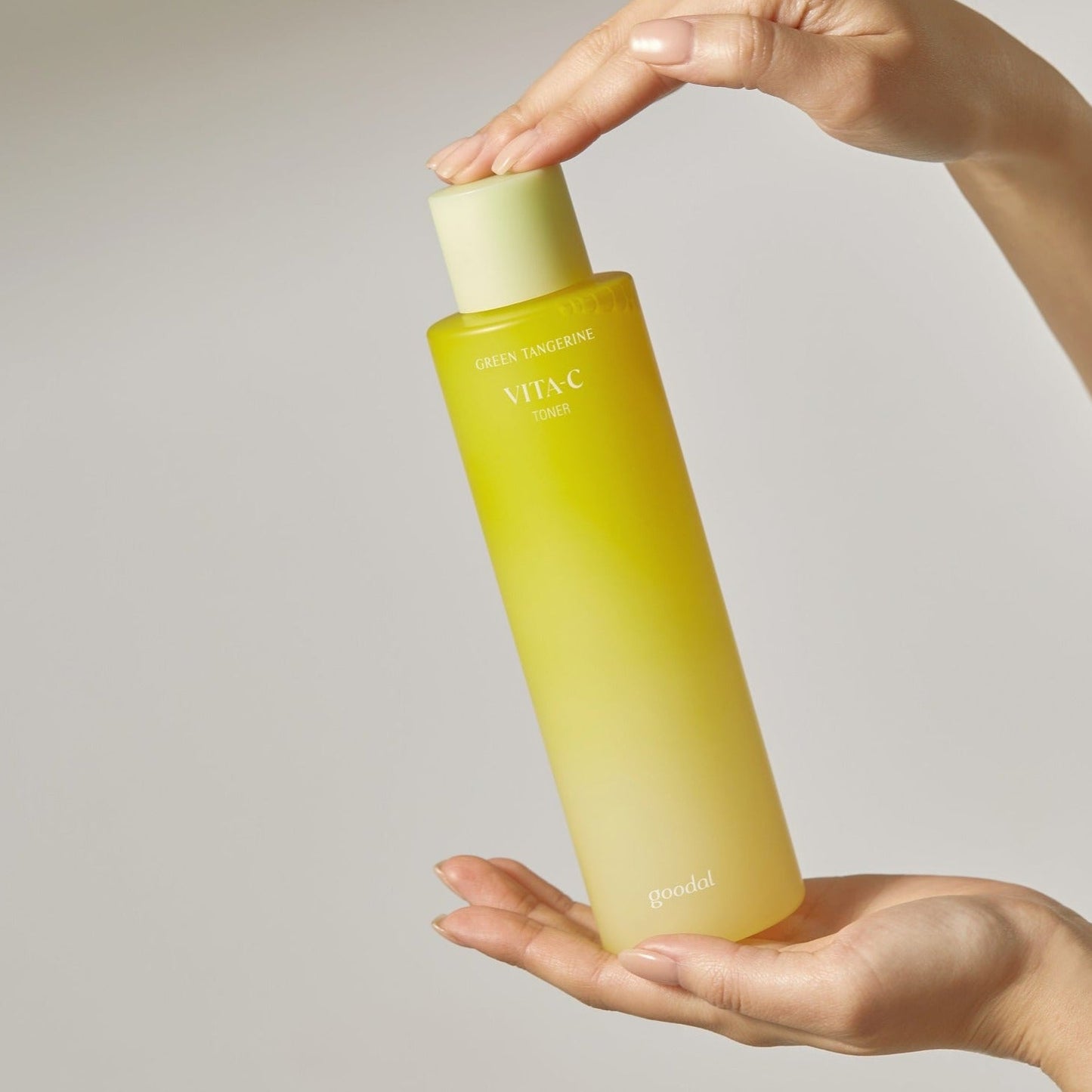Goodal Green Tangerine Vita C Toner - Shop now at Glowii Beauty