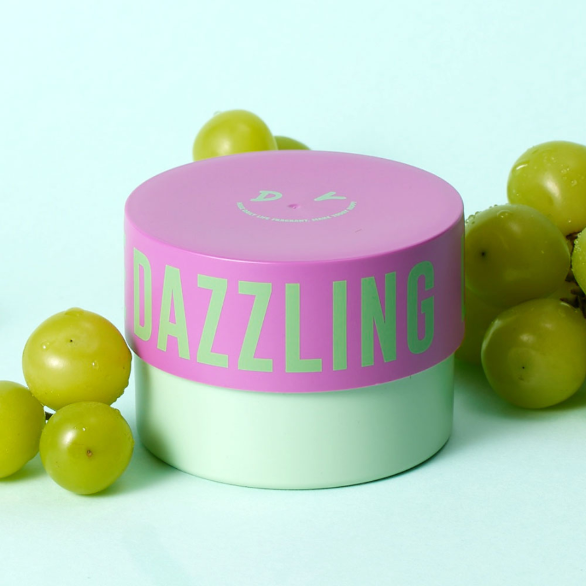Dear Doer Dazzling Scrub 300ml - Shop now at Glowii Beauty
