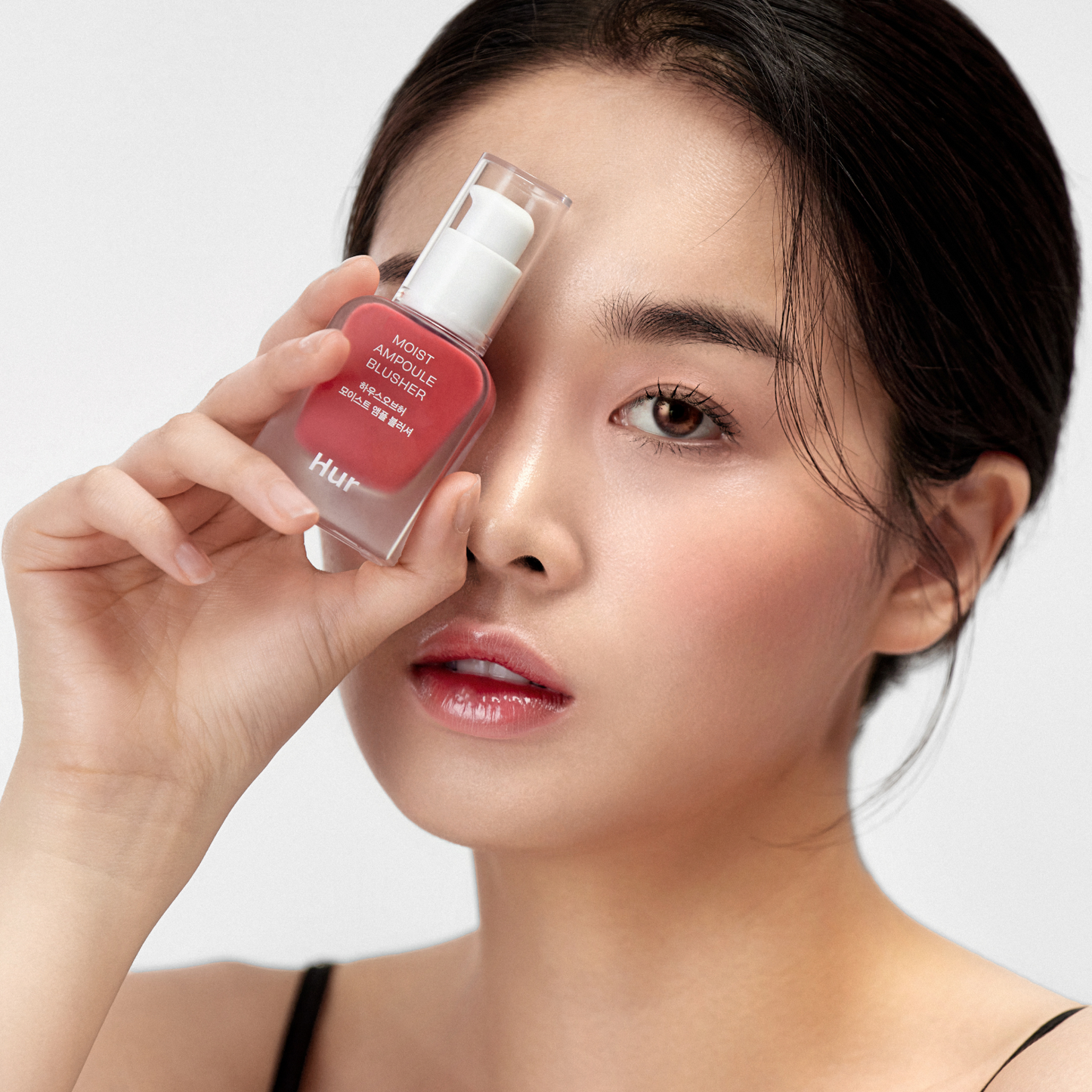House of Hur Moist Ampoule Blusher - Shop at Glowii Beauty!
