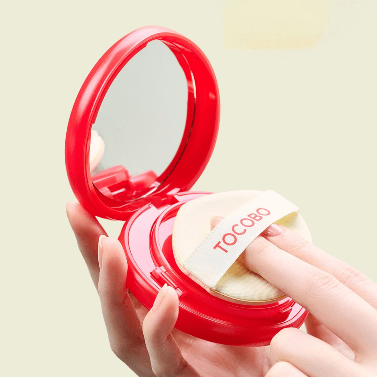 TOCOBO Apple Dewy Fit Cushion Foundation 15g with smooth, dewy finish in a compact case, perfect for natural, radiant skin.