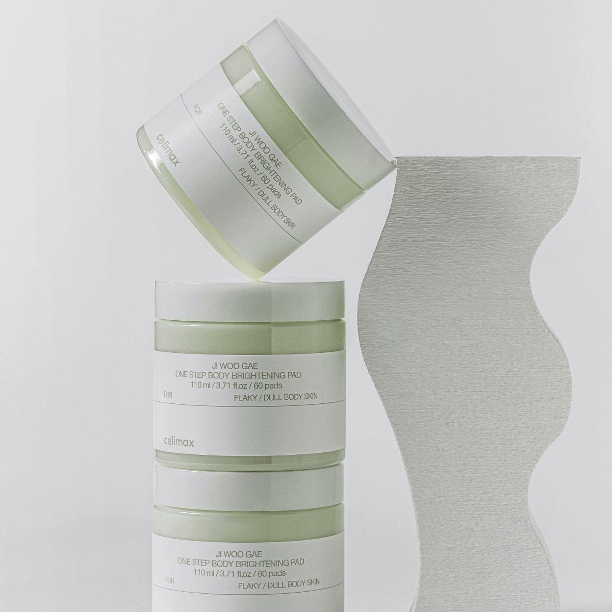 Celimax Ji Woo Gae One Step Body Brightening Pad 60pads | Glowii Beauty