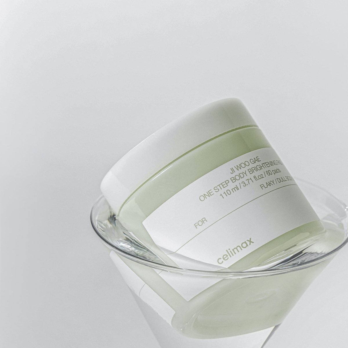 Celimax Ji Woo Gae One Step Body Brightening Pad 60pads | Glowii Beauty