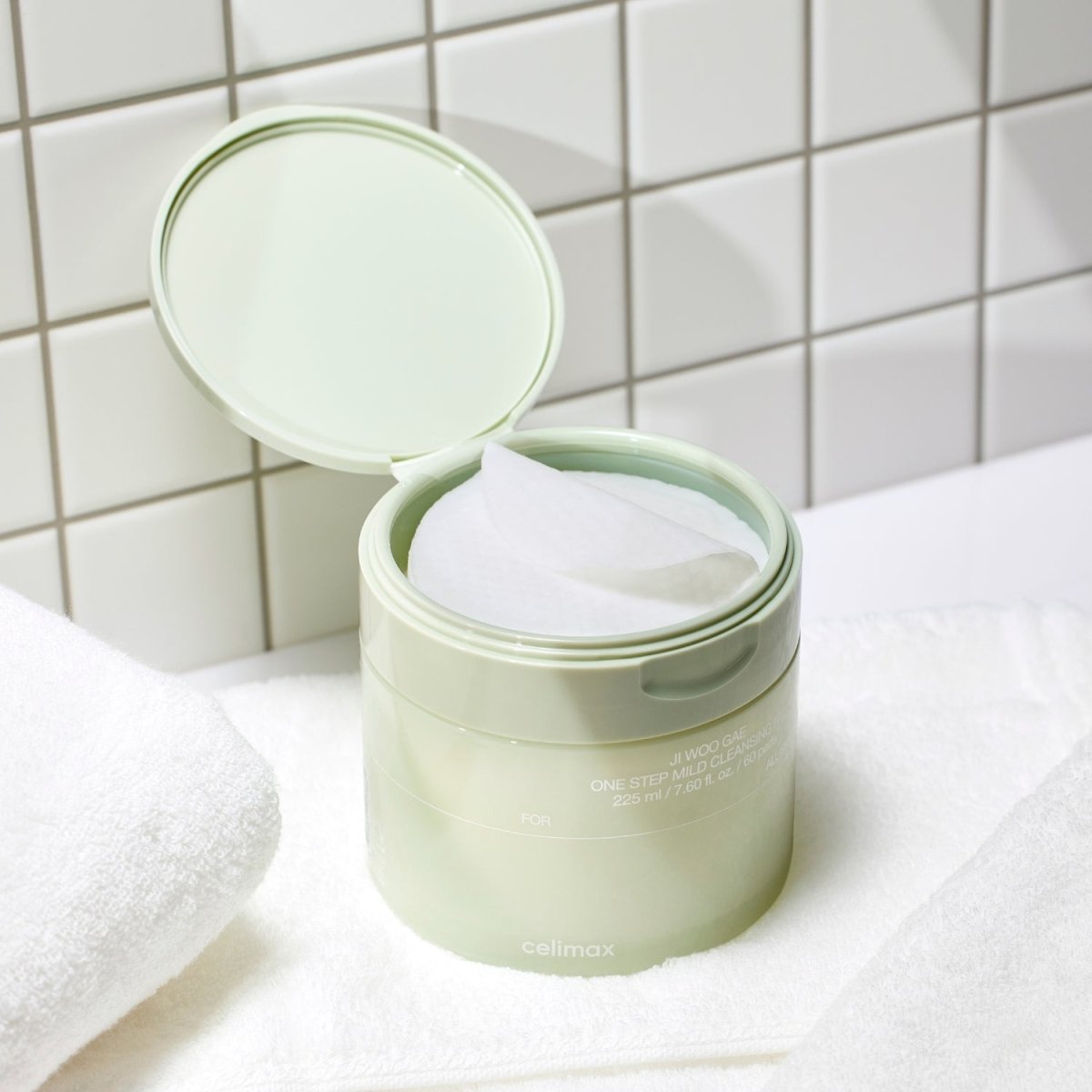 Celimax Ji Woo Gae One Step Mild Cleansing Pad 60pads | Glowii Beauty