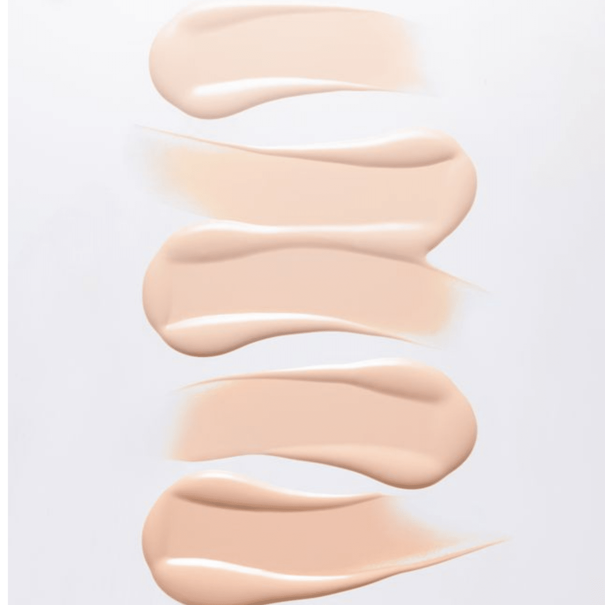 Hince Nu Glow White Cushion foundation compact with a sleek design, showcasing the cushion product for radiant skin.