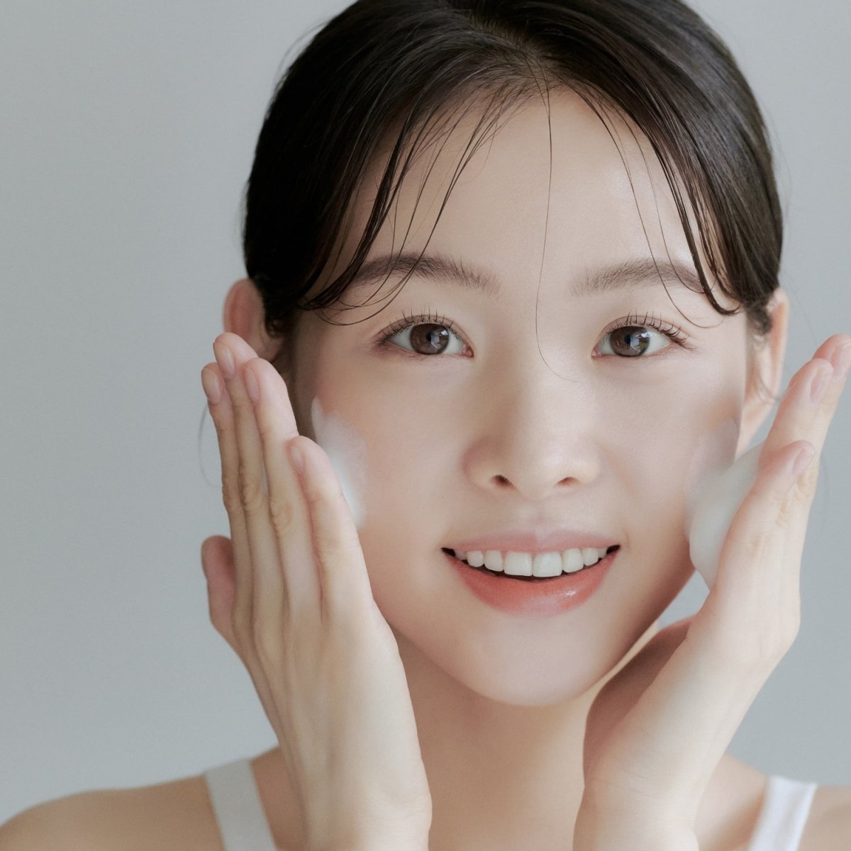 Celimax The Real Noni Acne Bubble Cleanser 155ml | Glowii Beauty