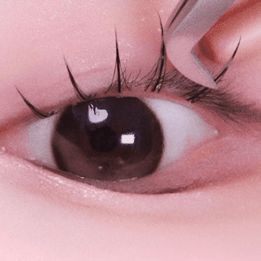 Coringco Toktokhara Curved Tweezer | Glowii Beauty
